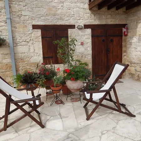 Apartament Niki's House Limassol