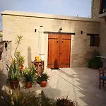 Niki's House Limassol