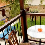 Niki's House *