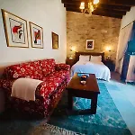 Niki's House Apartment *