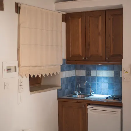 Niki's House Apartment *