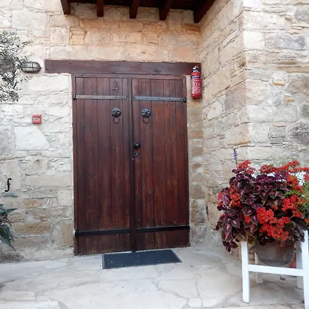 Niki's House * Limisso