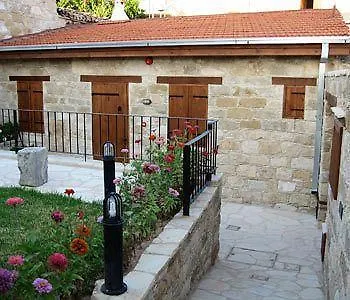 Apartment Niki's House *