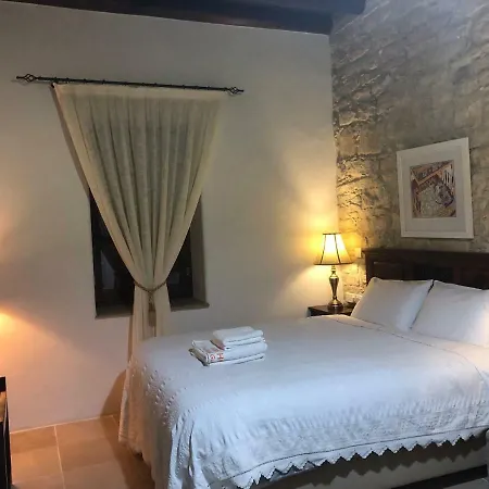 Niki's House * Limasol